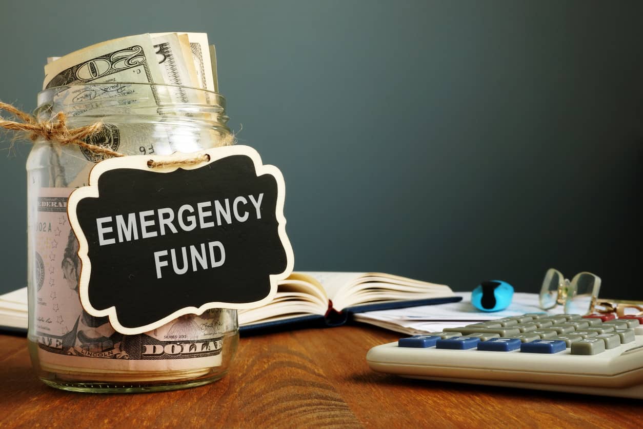 Emergency Cash to Recover from Identity Theft Emergency Cash to Recover from Identity Theft