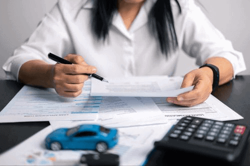 A settlement agreement also has the potential to help you put the debt behind you faster